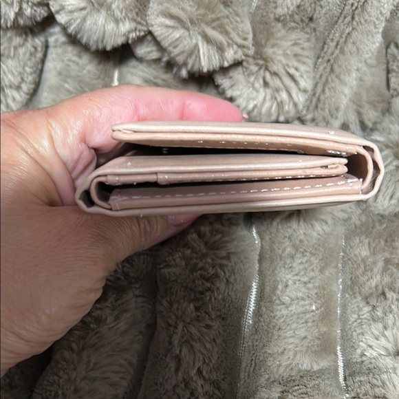 Montana West Tan Wallet Elegant Leather Design - Picture 3 of 11